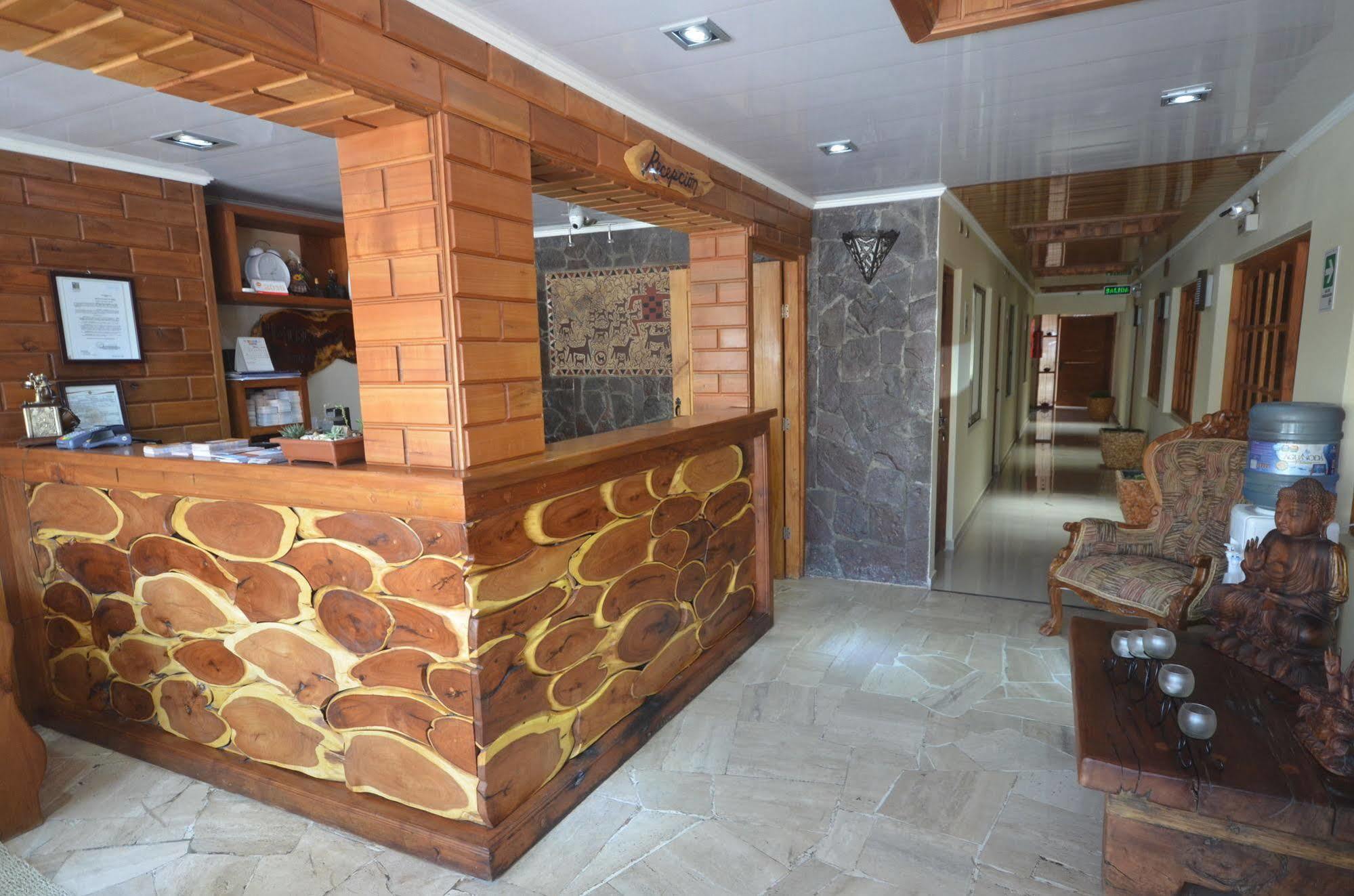 Hotel Rustico Calama Extérieur photo