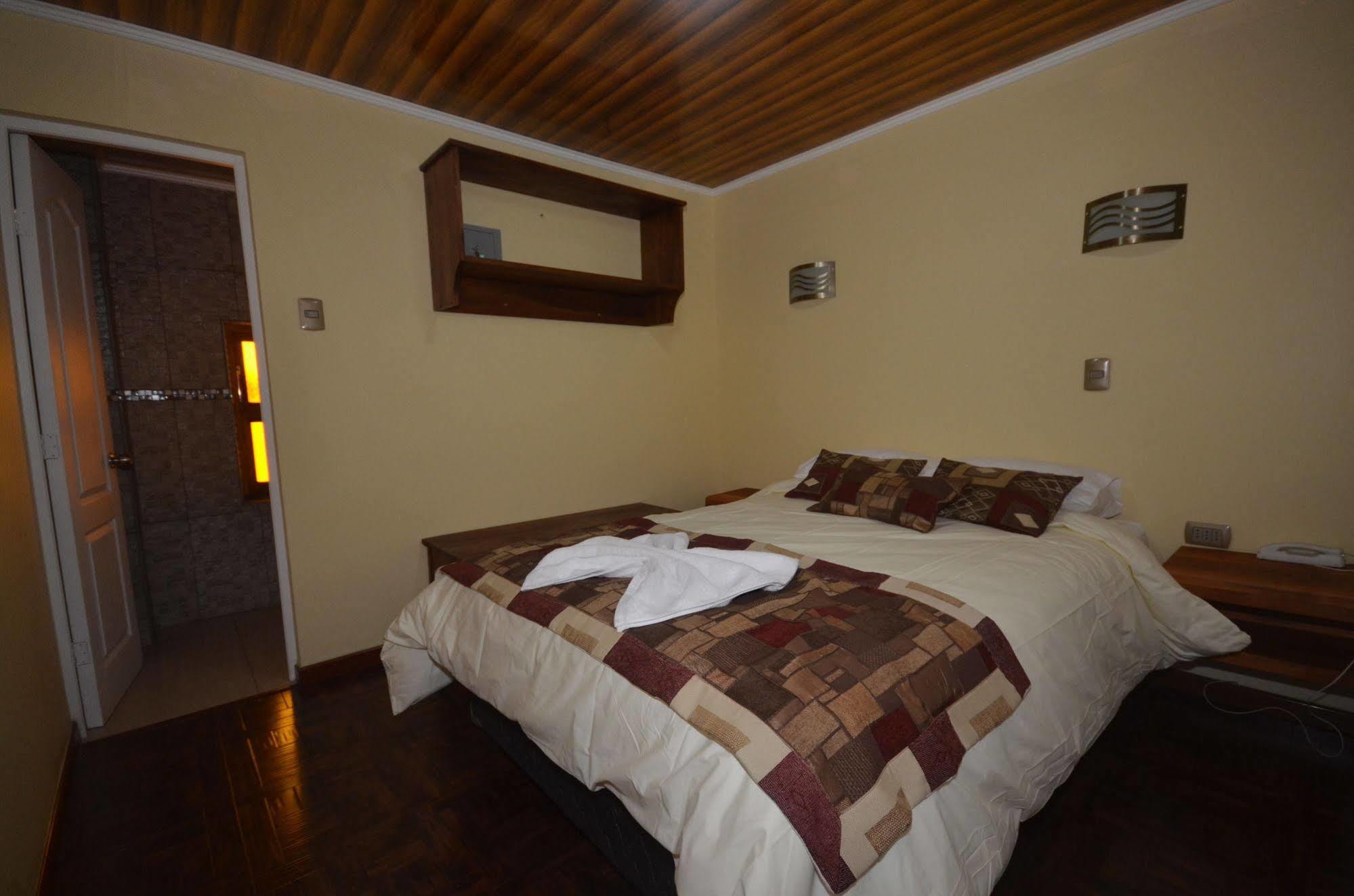 Hotel Rustico Calama Extérieur photo